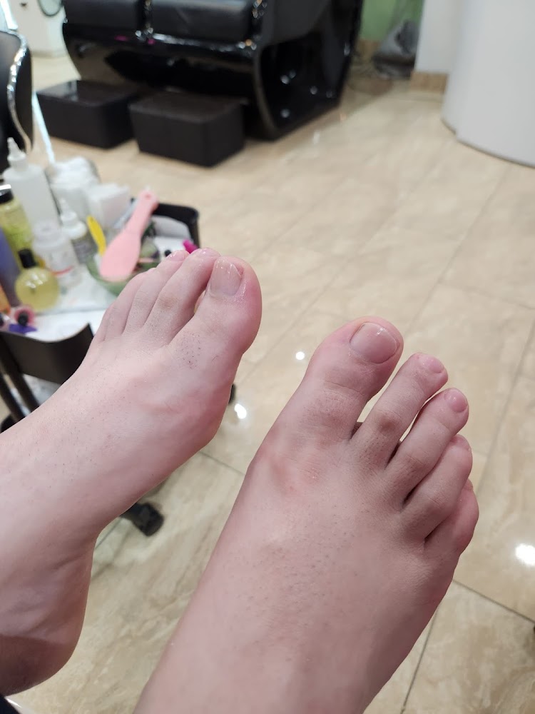 Russian Gel Pedicure at Naespa Beauty in Astoria